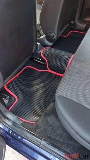 Автомобильные коврики LADA (ВАЗ) Granta I Лифтбек (2013 - 2018)